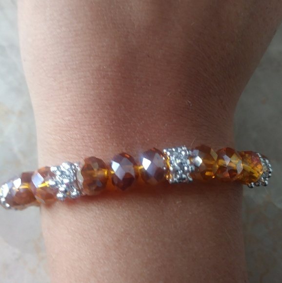 Hand-made Bracelet - Picture 3 of 3